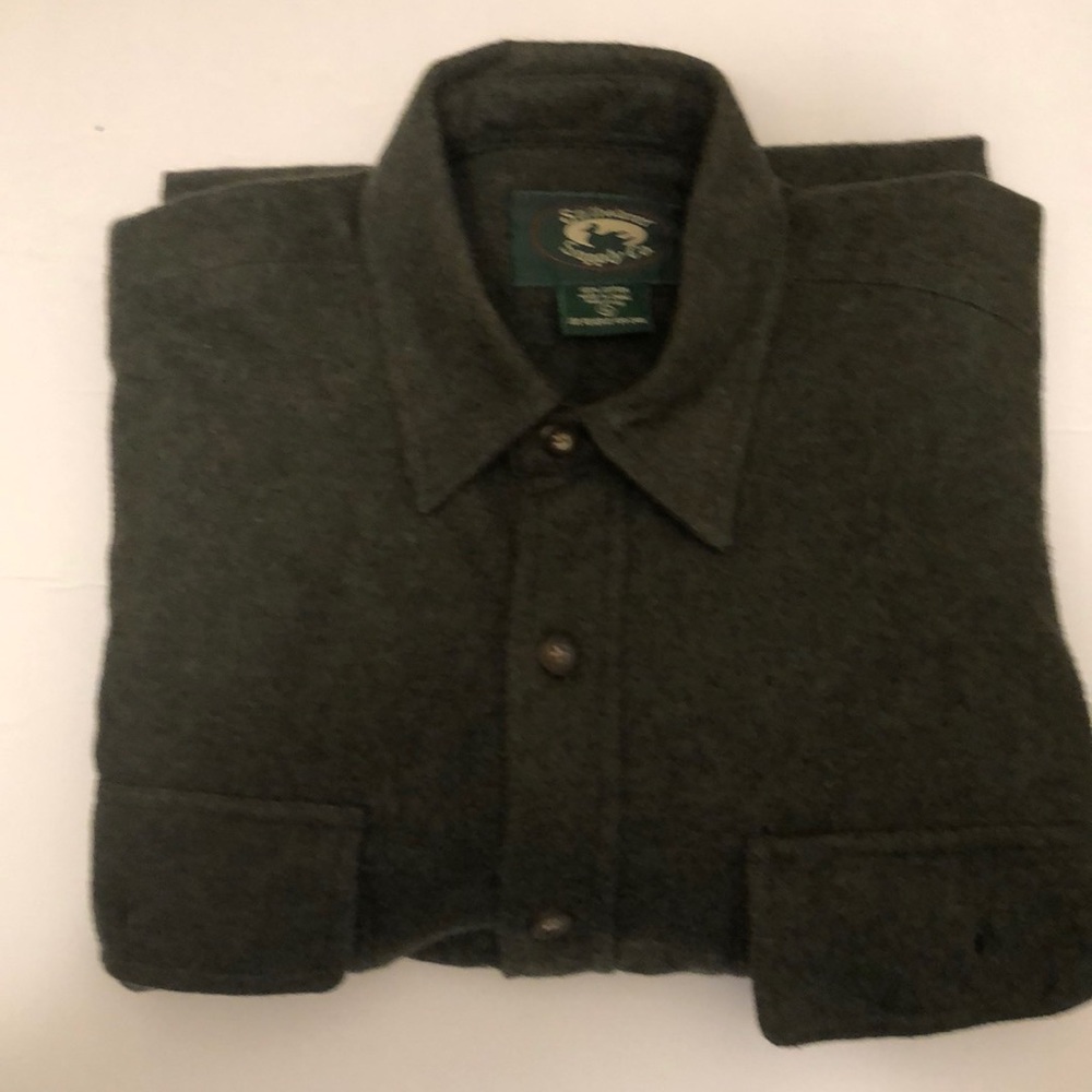 Long Sleeve Men’s Shirt - Very Warm - Size M. EUC.